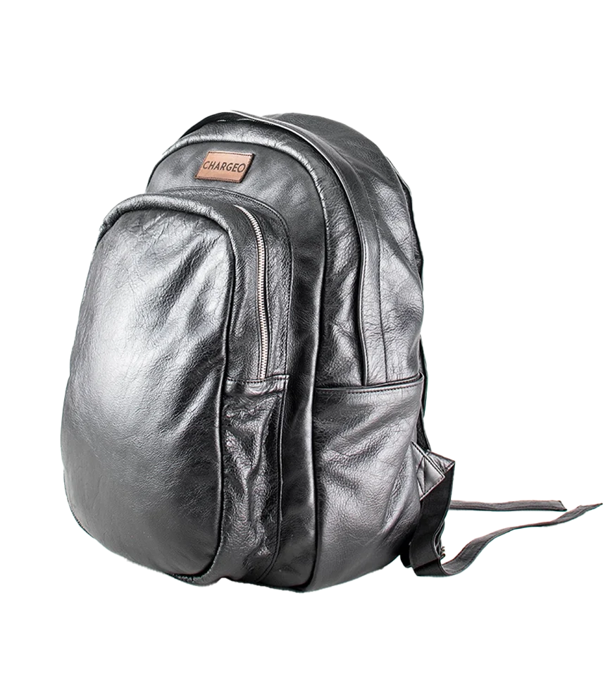 Close Up view of CHARGEO Park Town Backpack in Charcoal leather.