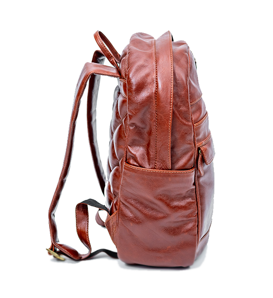 Side view of CHARGEO Sandton Backpack in Cognac leather Side view of CHARGEO Sandton Backpack in Cognac leather