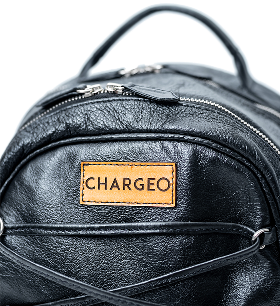 CHARGEO Cape Town luxury Close Up view of the Charcoal leather backpack