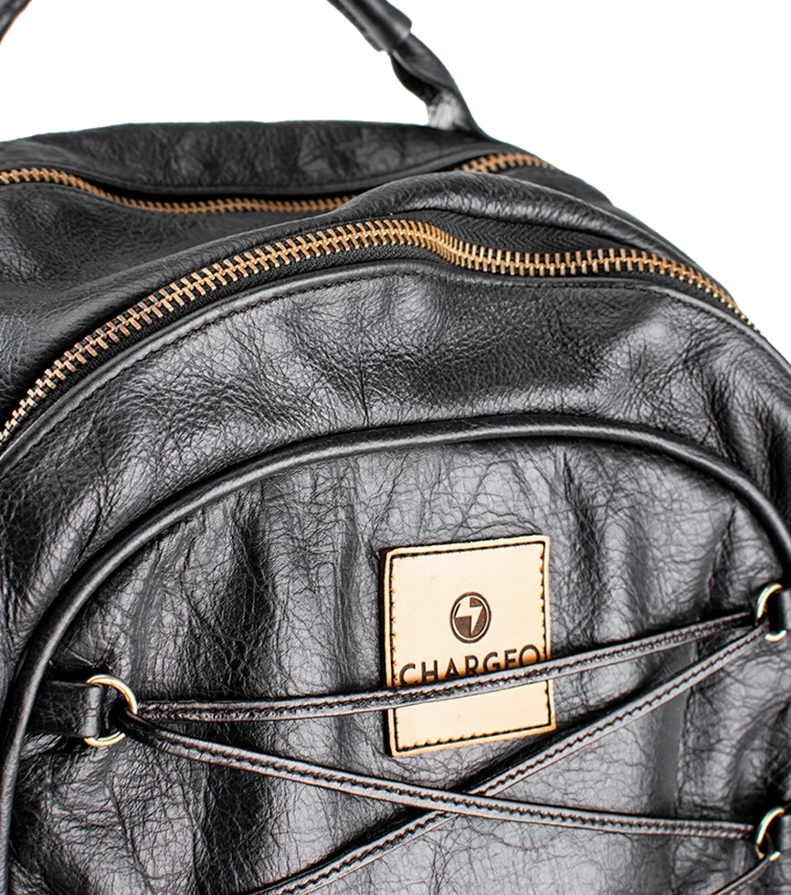 CHARGEO Cape Town luxury Close Up view of the Charcoal leather backpack