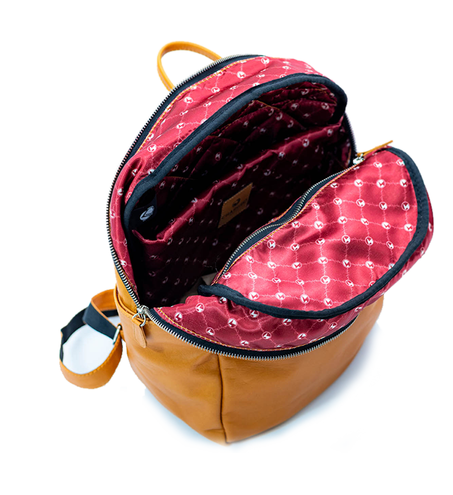 Chargeo Leather Bag Bryanston Butter Tan Opened Zipper Top View