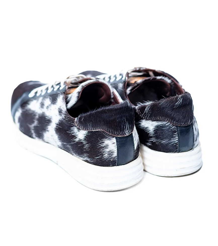 Zulu Treasure Sneakers