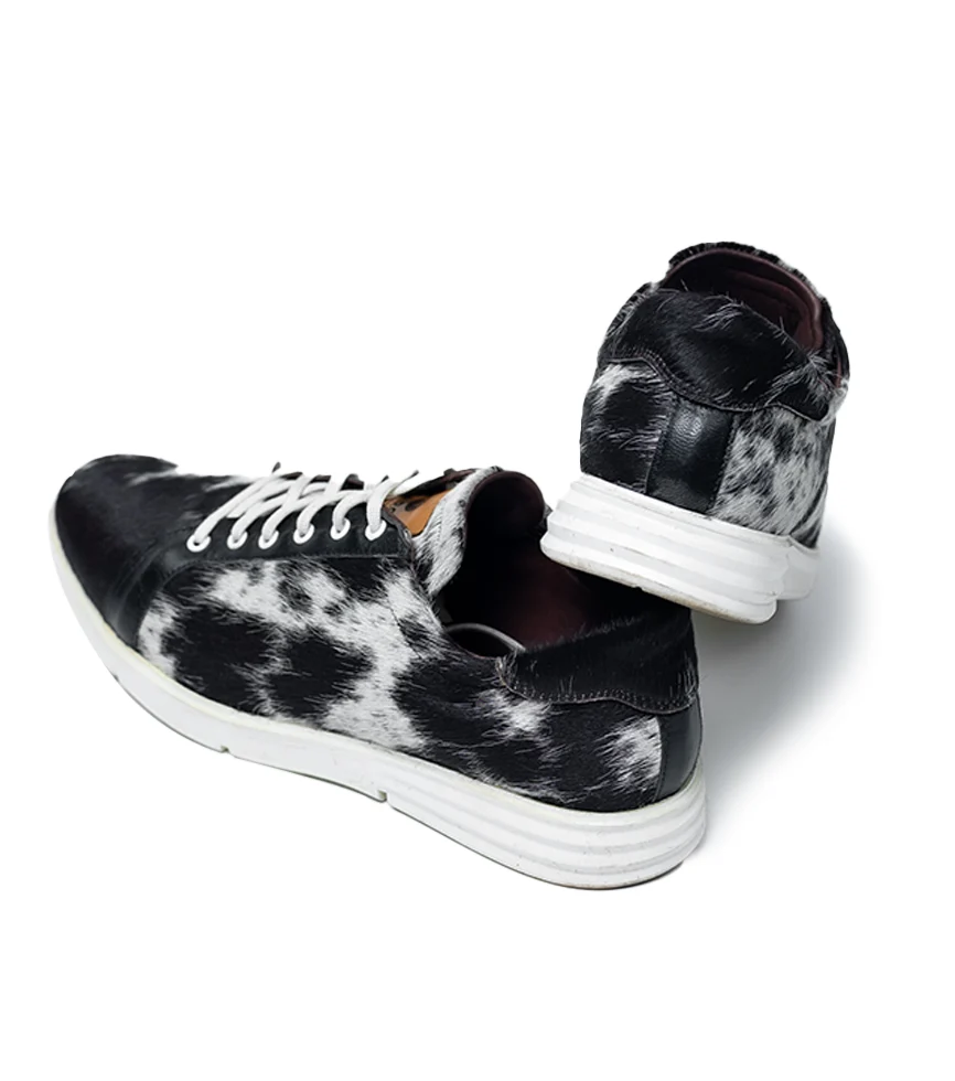 Zulu Treasure Sneakers